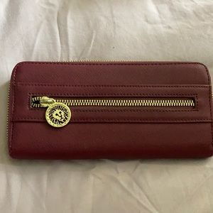 Anne Klein wallet